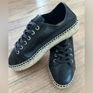 Brand new size 7 Aquatalia espadrilles